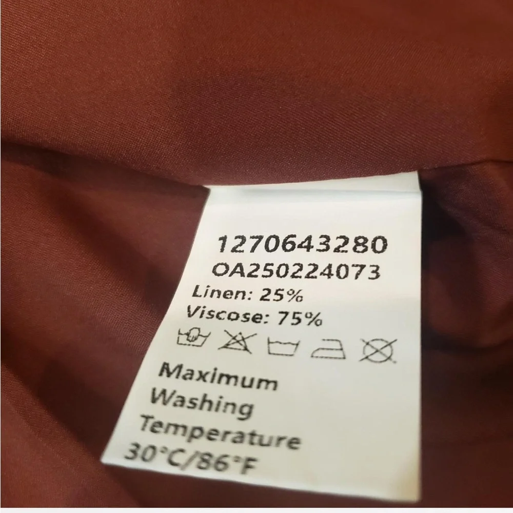 Commense Linen Set - Picture 7 of 8